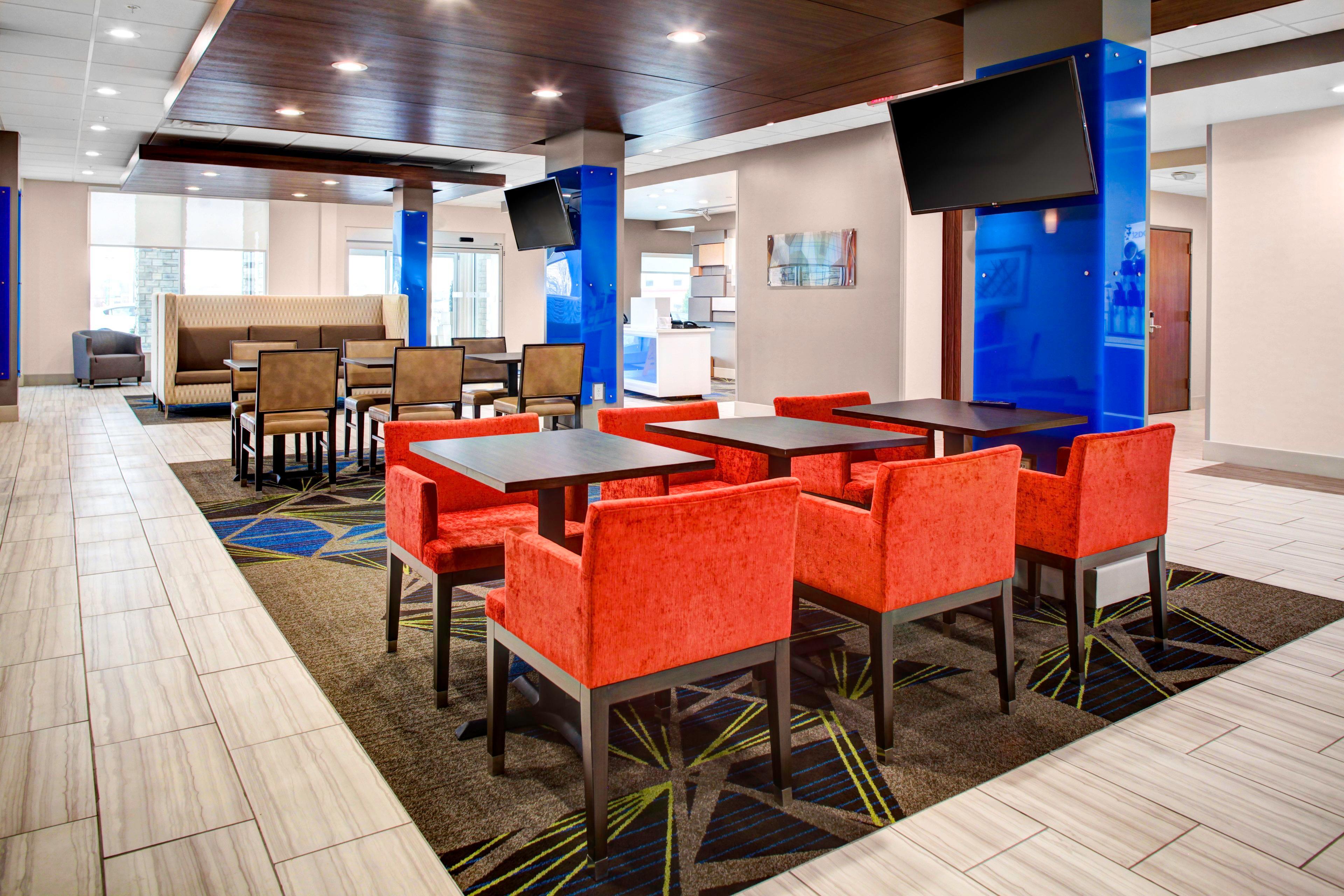 Holiday Inn Express & Suites Coldwater By Ihg المظهر الخارجي الصورة