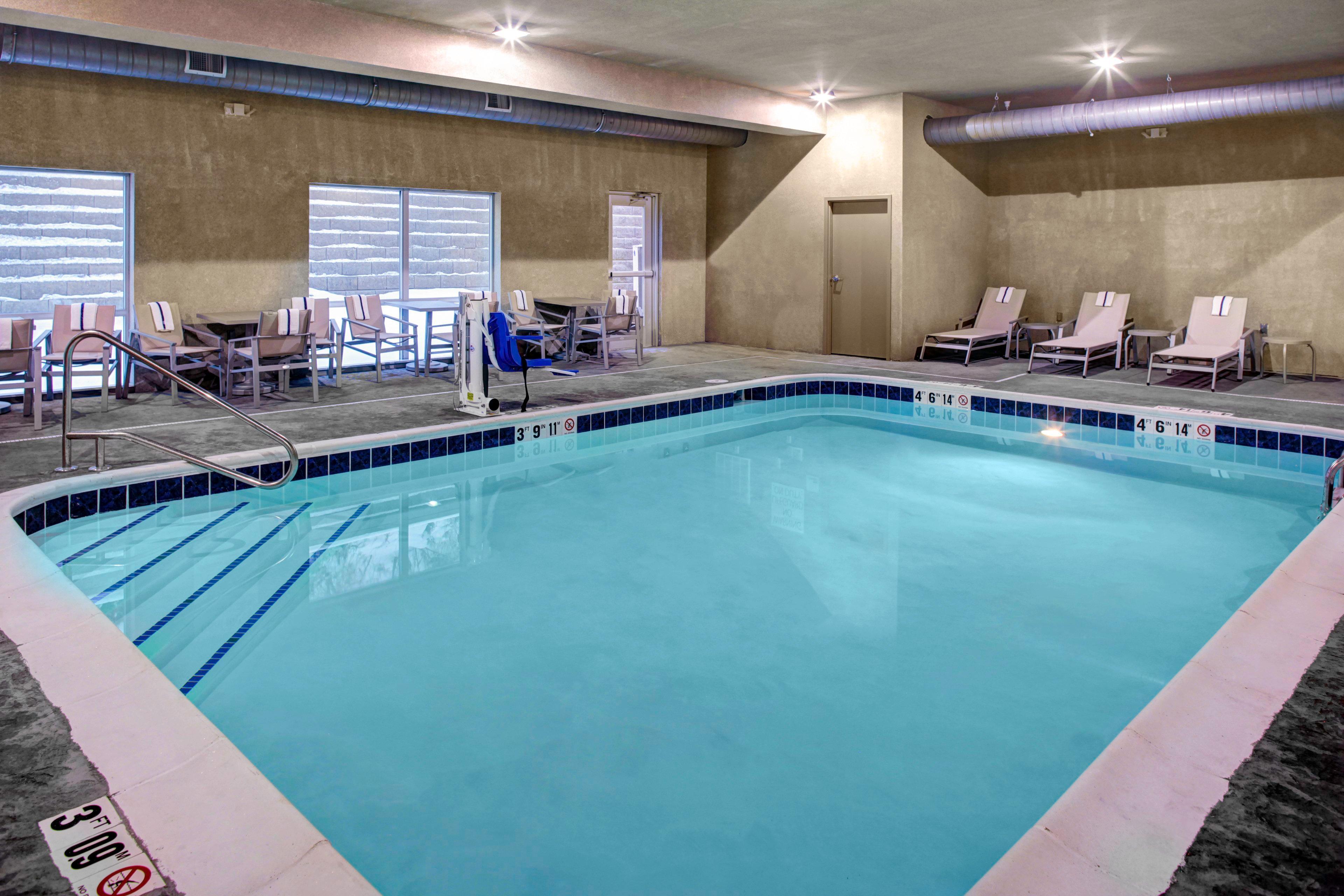 Holiday Inn Express & Suites Coldwater By Ihg المظهر الخارجي الصورة